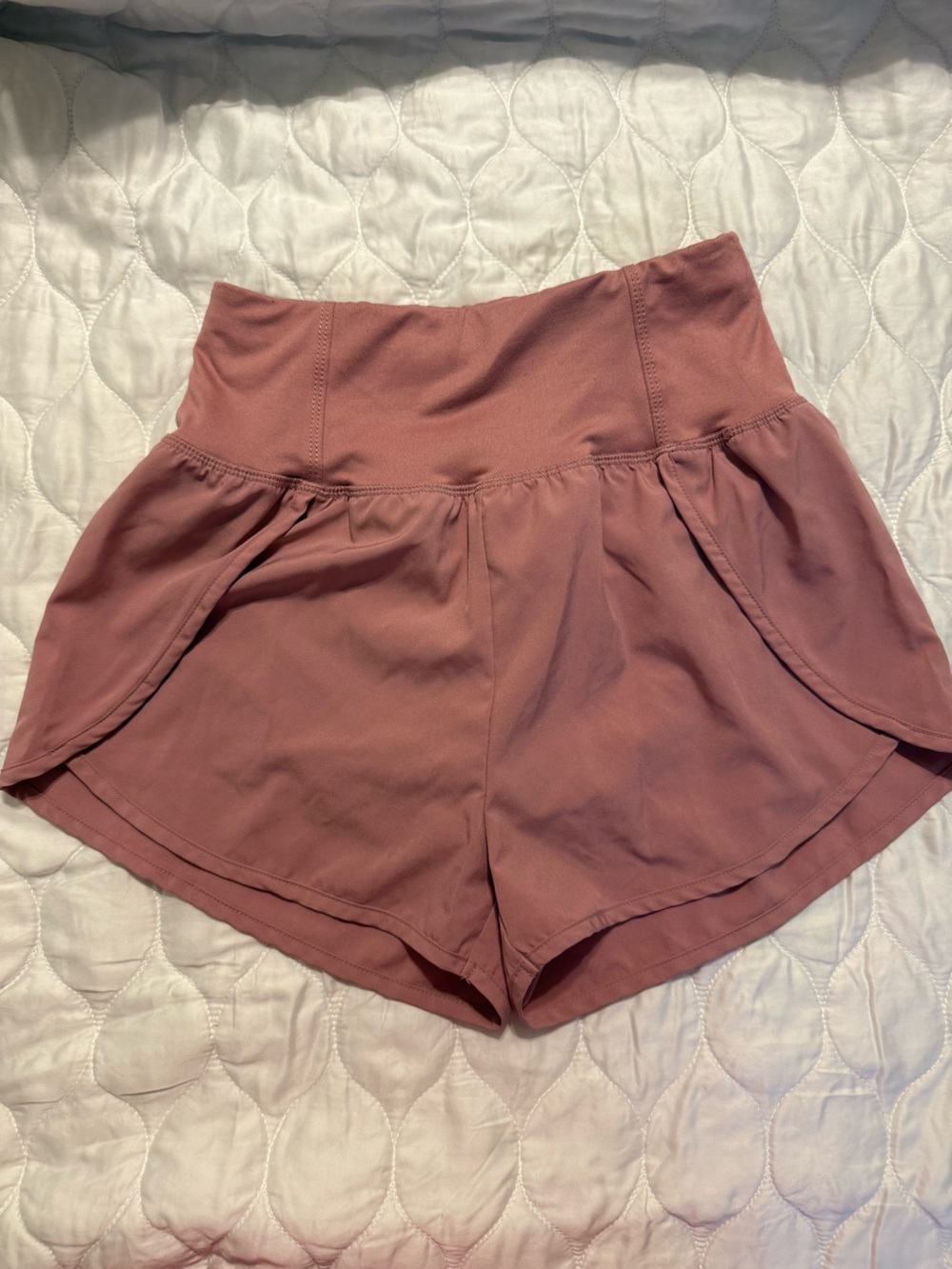 High-Waist Athletic Shorts in Dusty Mauve